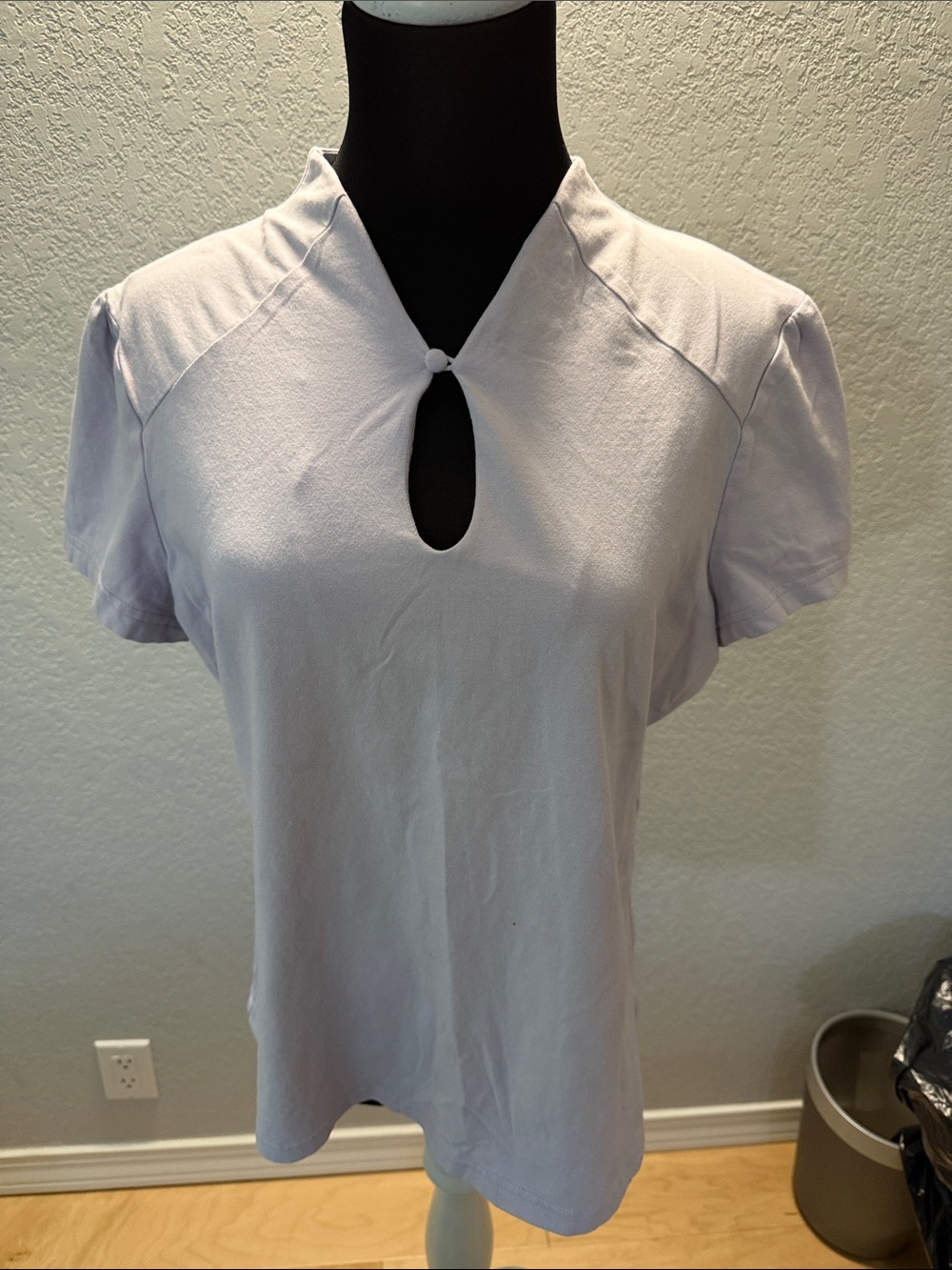 ModCloth Light Lavender Keyhole Short Sleeve Women's Top
